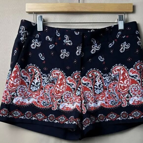 LOFT Pants - Loft Paisley Black Multicolored Dressy Belted Pockets Shorts Women's